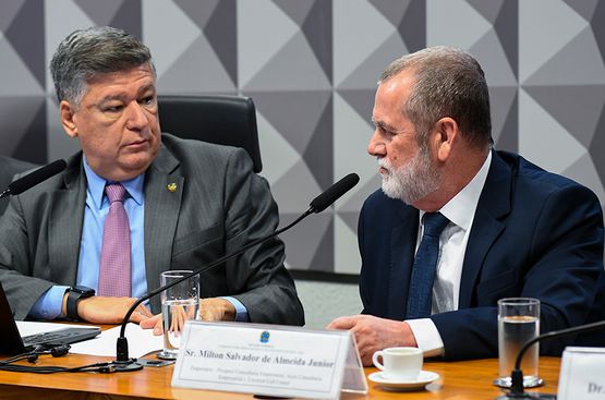 Depoente nega ser sócio do ‘Careca do INSS’, mas CPMI critica papel do contador Depoente nega ser sócio do ‘Careca do INSS’, mas CPMI critica papel do contador