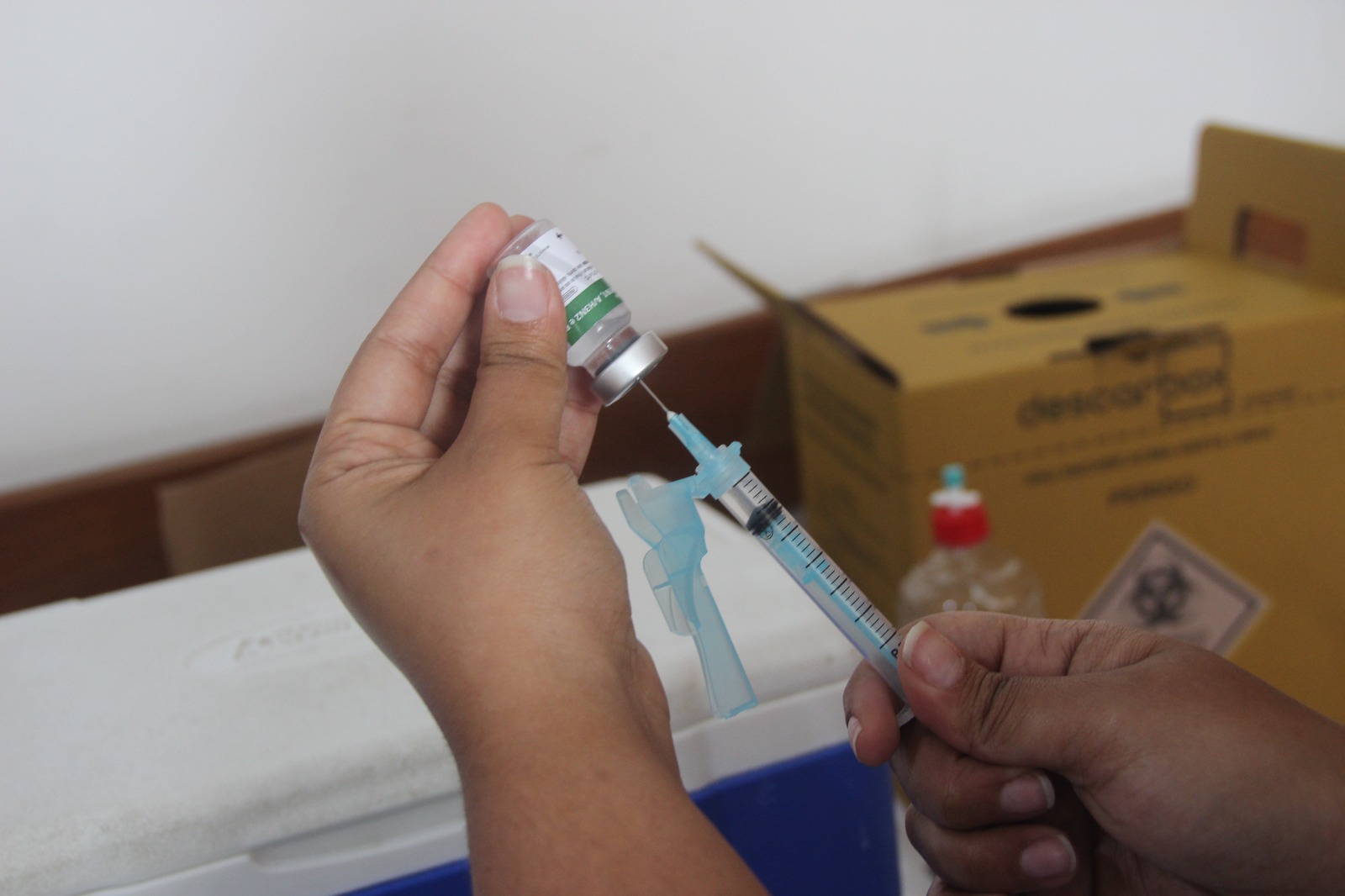 Setor de vacinas do HSE participa do Dia D de Multivacinação, neste sábado, 18