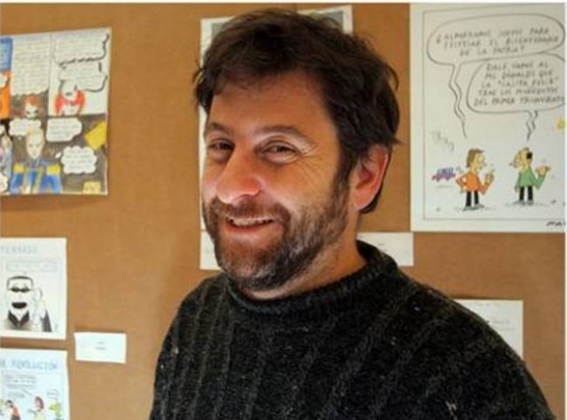 El humorista grafico argentino Ricardo Jaimovich, dicta un taller en Colonia del Sacramento