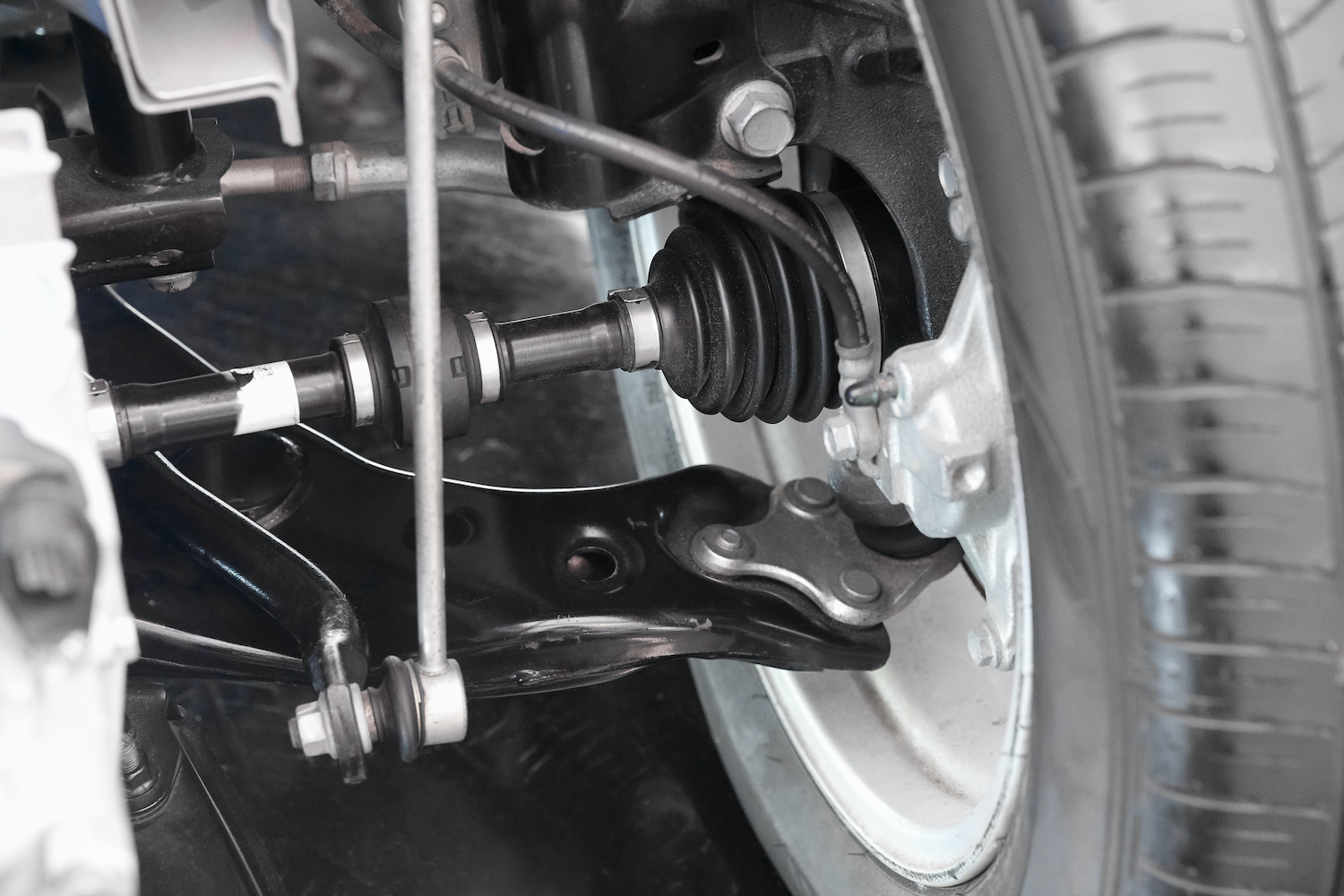 How to replace sway bar links