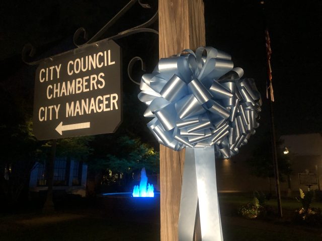 Blue ribbons displayed for Mountain Brook girl killed in Texas flood