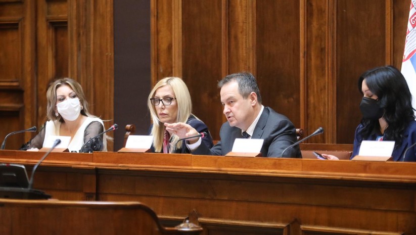 Sednica o izmeni Ustava najavljena, Majić očekuje simuliranje rasprave