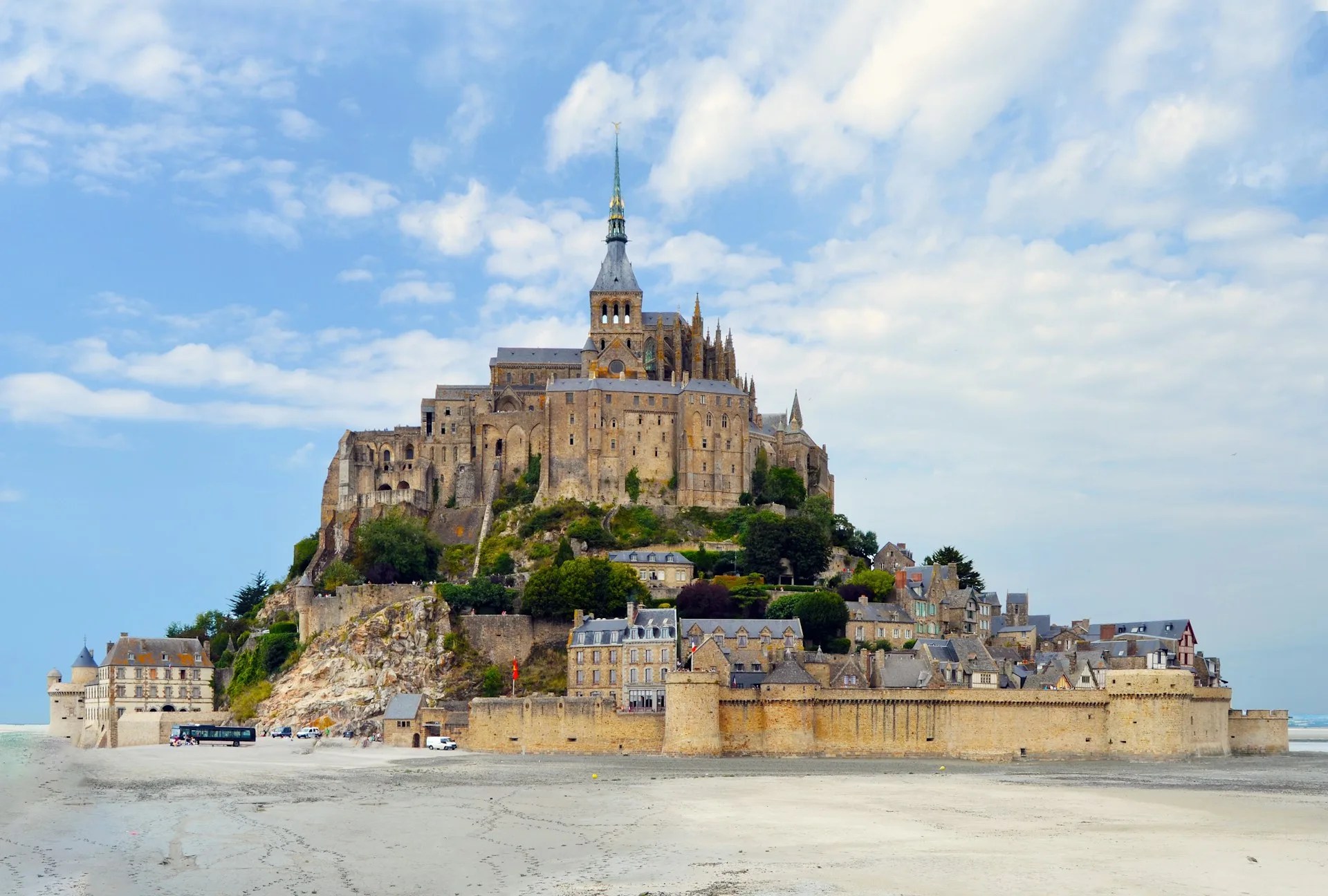 island of mont saint michel