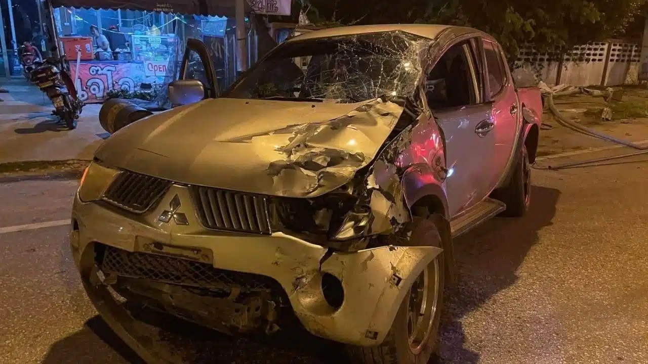Главу деревни в Таиланде заставили сложить полномочия после гибели двух подростков в ДТП под воздействием алкоголя