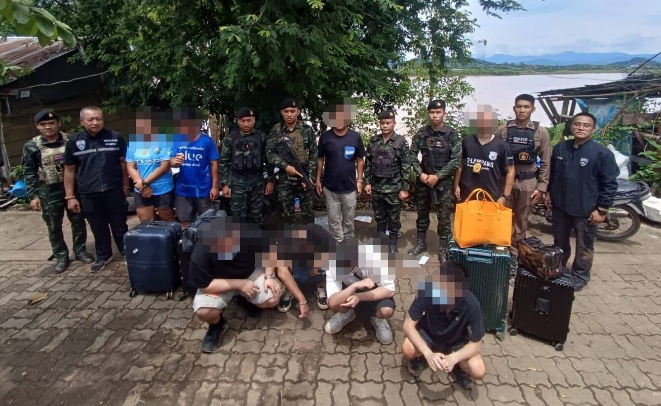 Border Patrol Arrest 4 Chinese Crossing Illegally in Chiang Rai