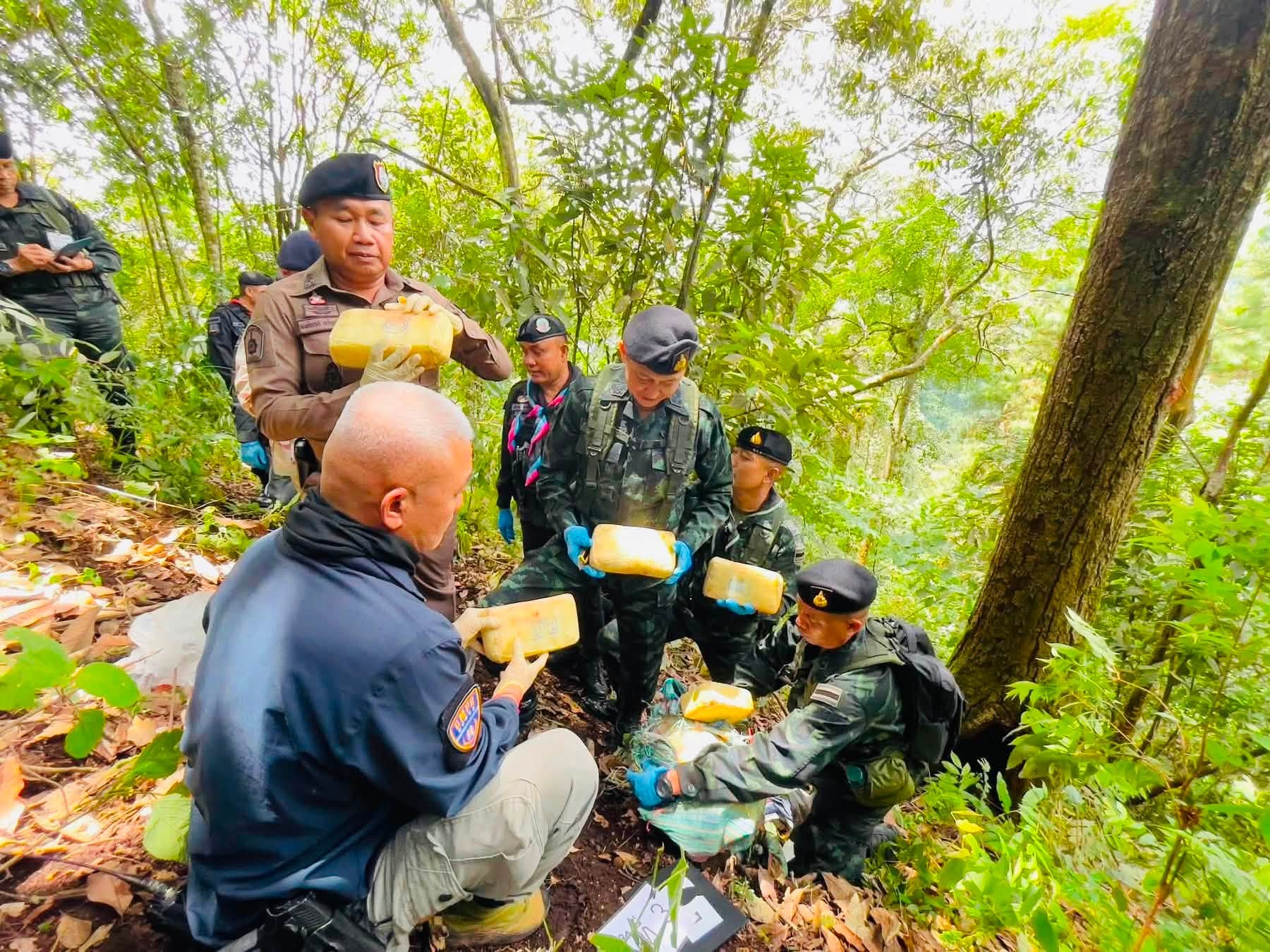 Chiang Mai Border Clash Leaves 2 Dead, 600k Meth Seized