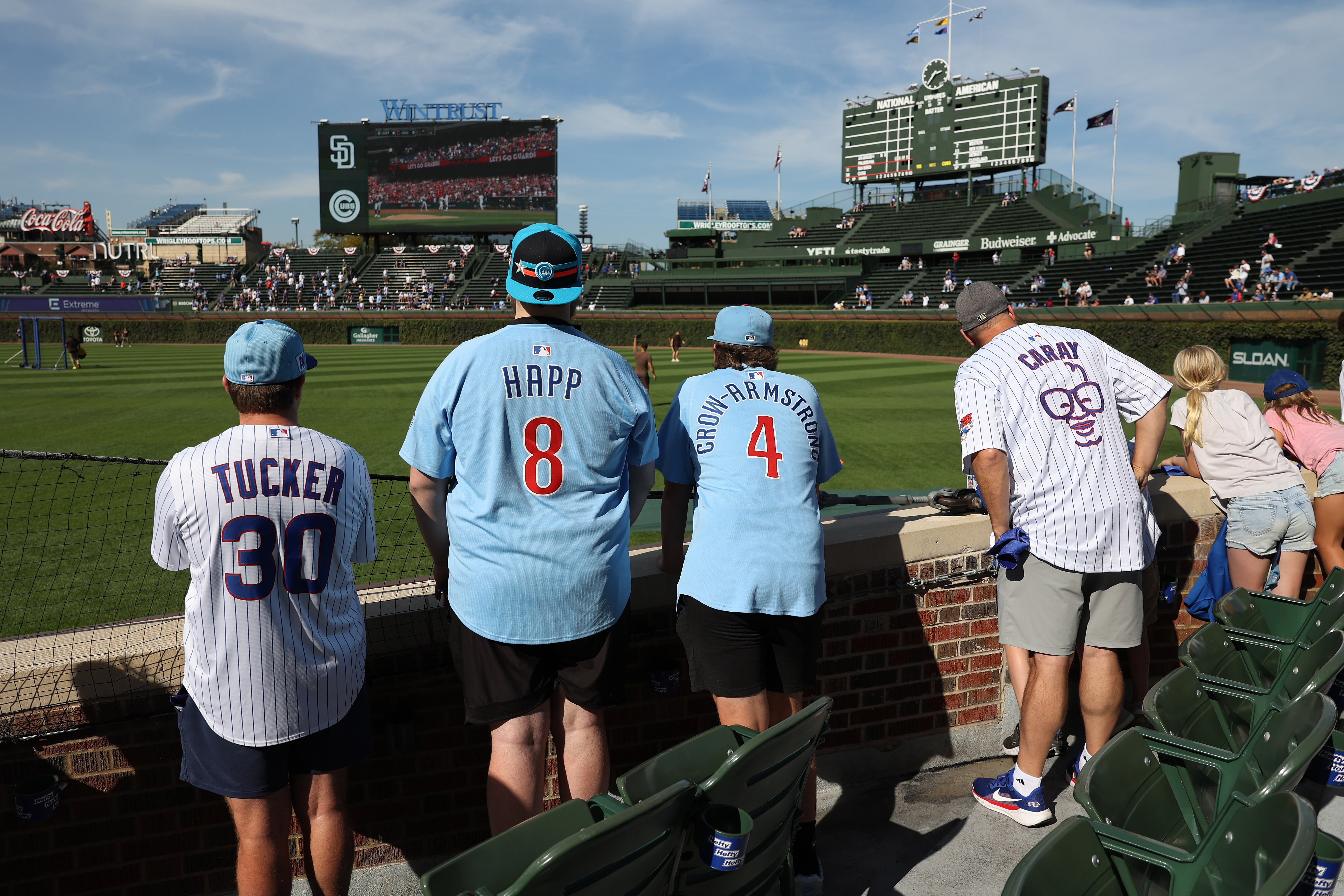 Game 3 photos: Chicago Cubs vs. San Diego Padres