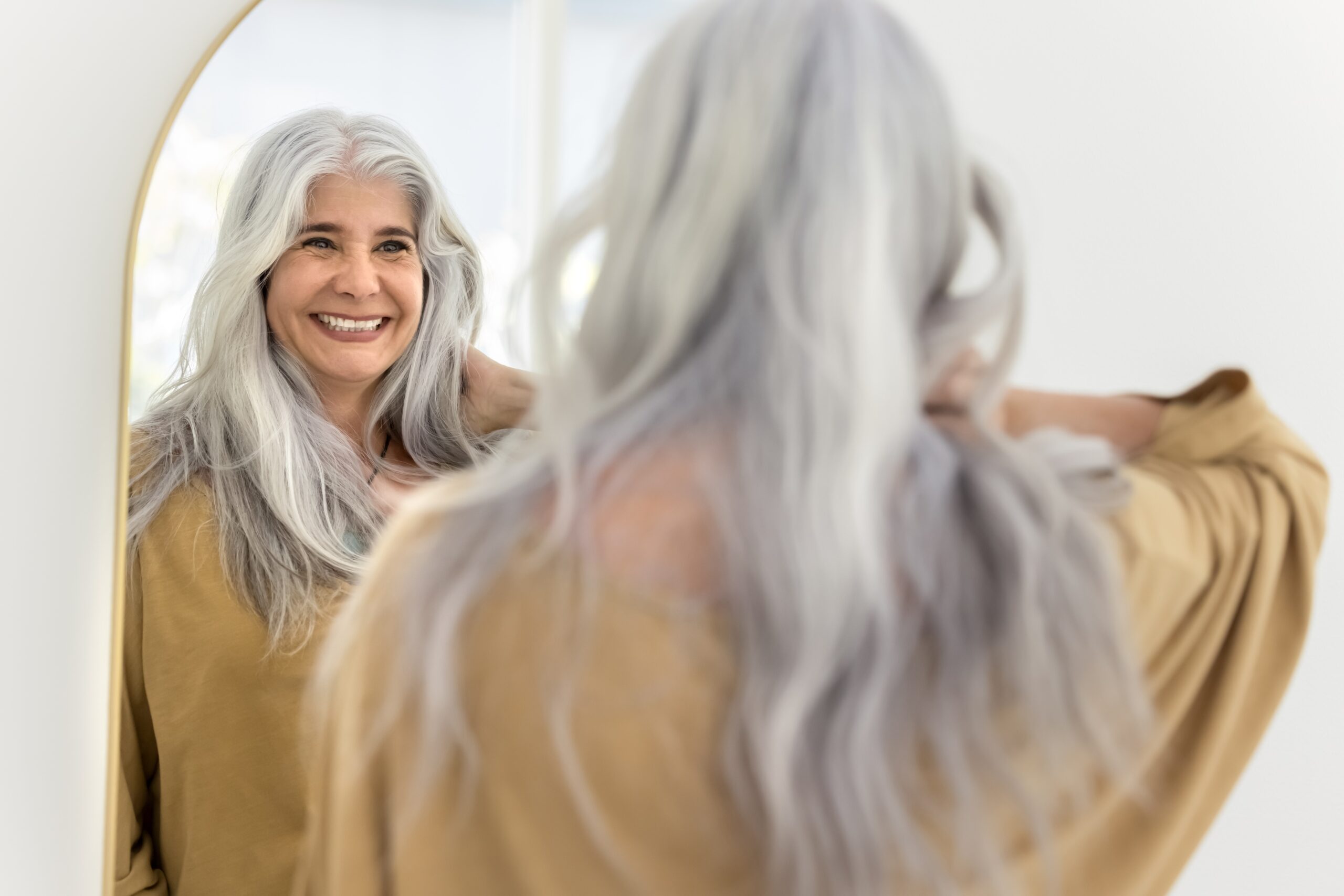Gray Hair: Body's Fight Against Cancer? New Study Explains! (2025)