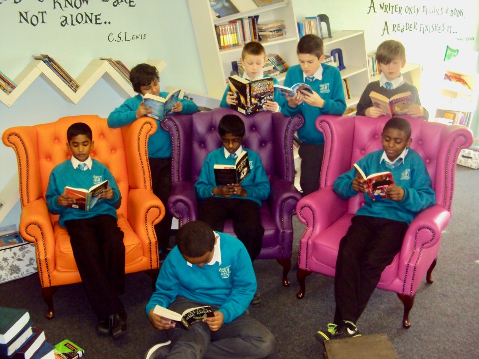 West Thornton, Patron of Reading, Chris Callaghan, The Great Chocoplot