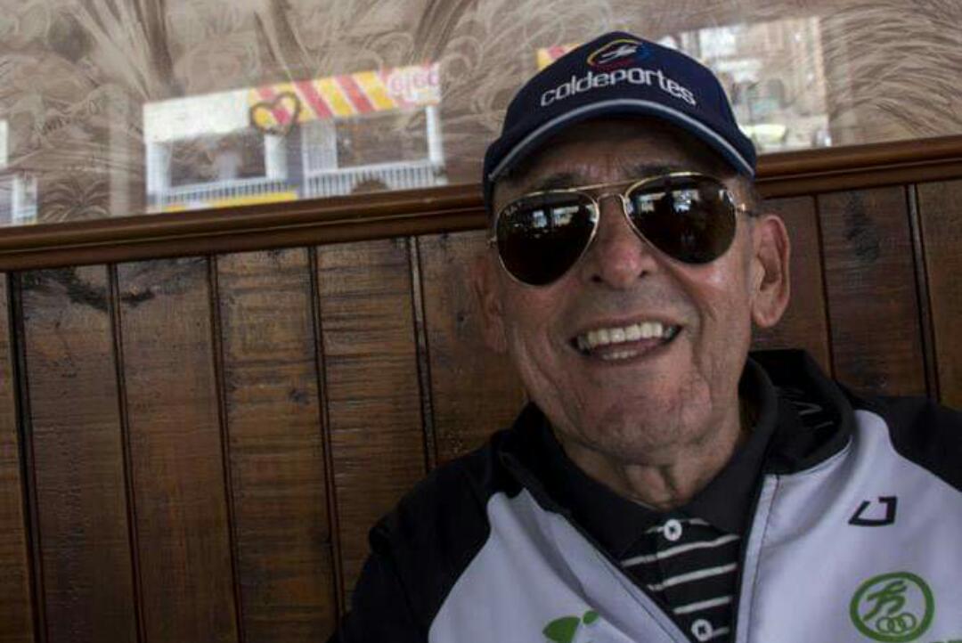 Estos son los ciclistas colombianos que compiten en el giro de italia · diego camargo · iván ramiro sosa · santiago buitrago · harold tejada · fernando gaviria. InsÃ³lita anÃ©cdota contada por 'Cochise' RodrÃ­guez sobre