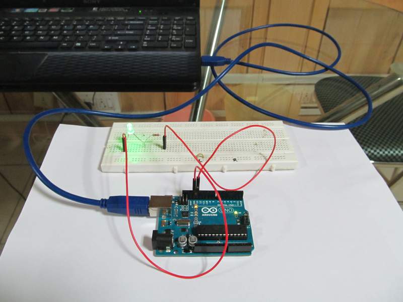 Arduino Blinking Led Circuit - Circuit Diagram