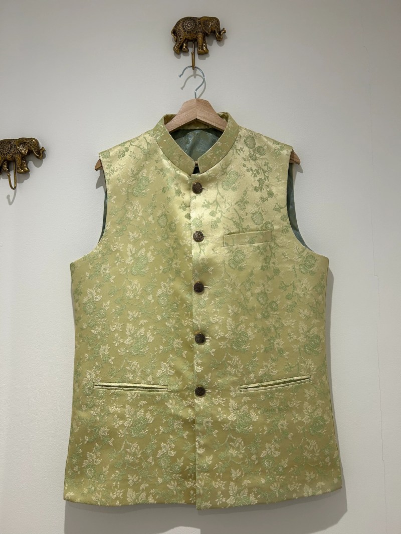 Gurtej Circular Threads - Mountain Textures - Ultra HD Ultra HD Collection