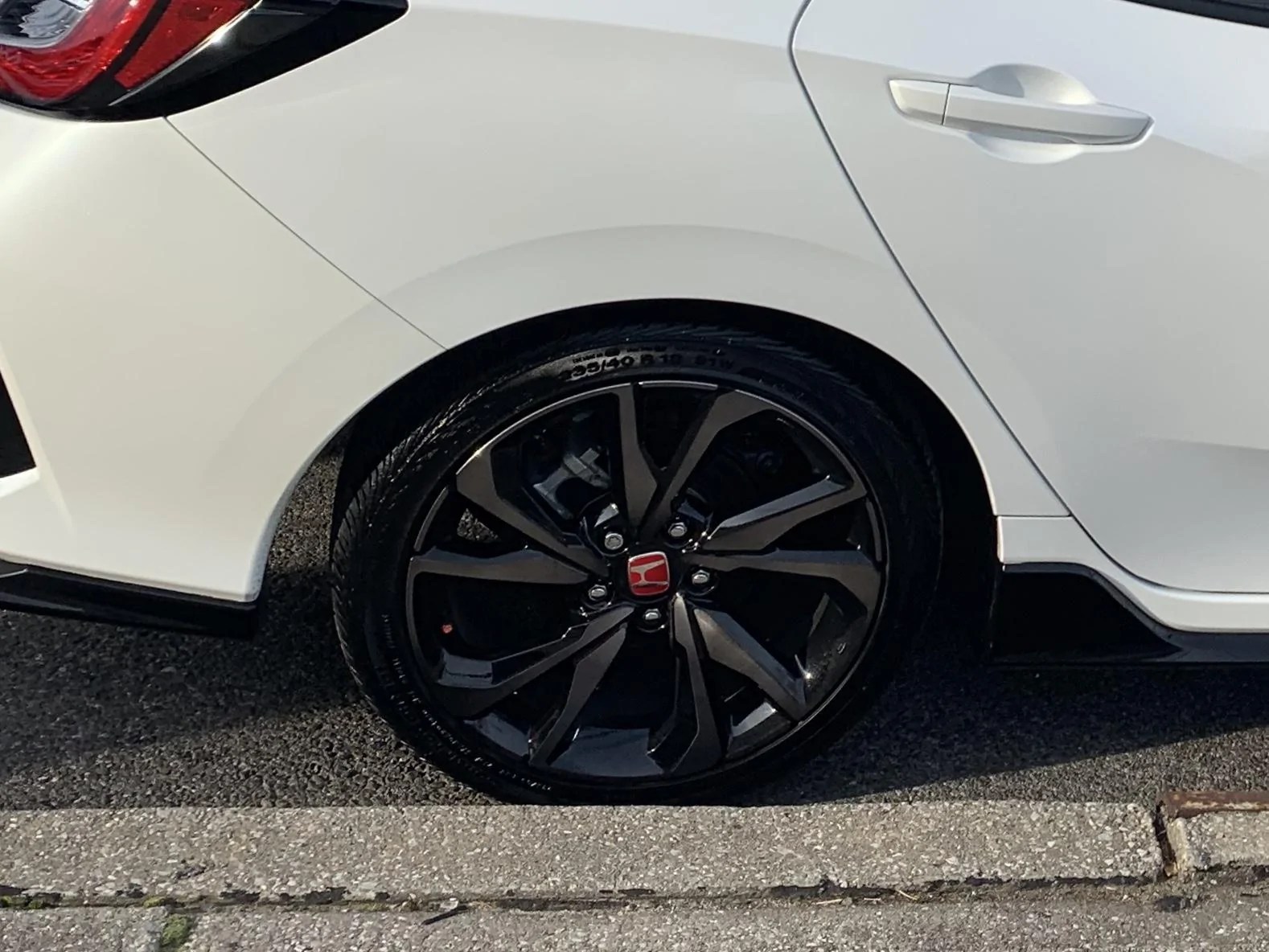 Replacement Honda Cr V Center Caps Oem Hh Auto C64048 Honda Accord Civic CR-V CR-Z HR-V.