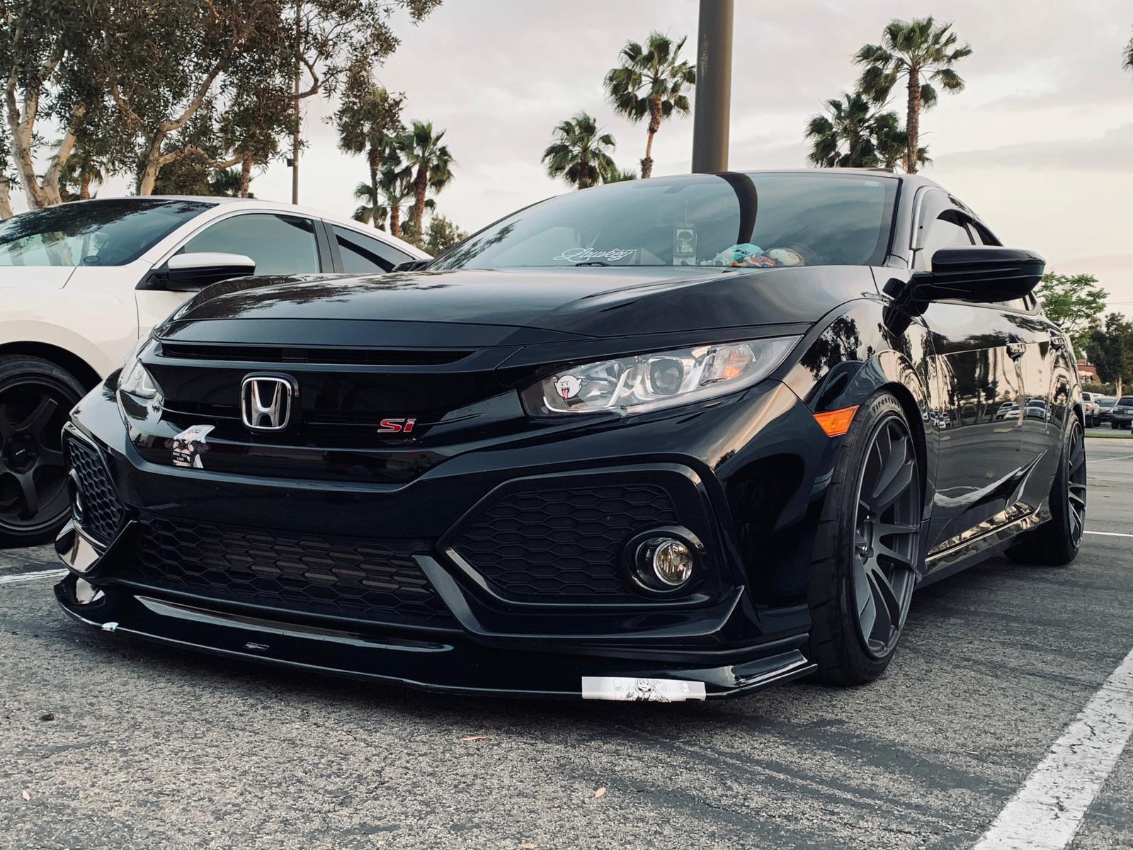 @weebmomobile