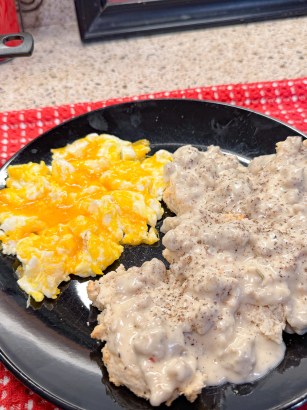 Keto Biscuits and Gravy