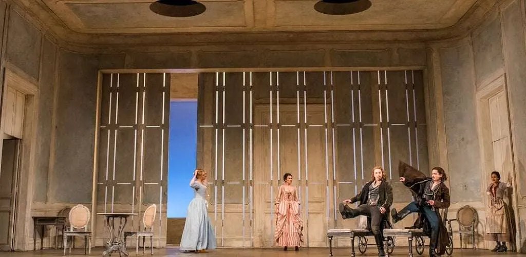 photo Cosi Fan Tutte Glyndebourne Review glyndebourne tour 2017 nicholas