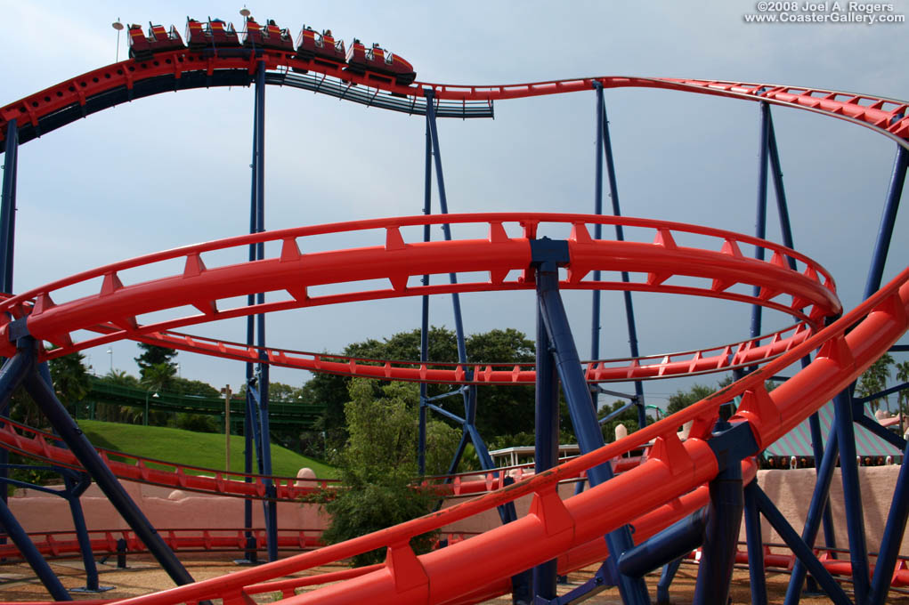 https://i0.wp.com/www.coastergallery.com/2000/scorpion5.jpg
