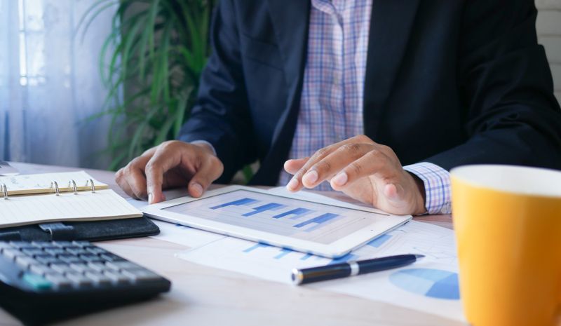 Data Analytics Cocus - Download Classic Geometric Design | 4K