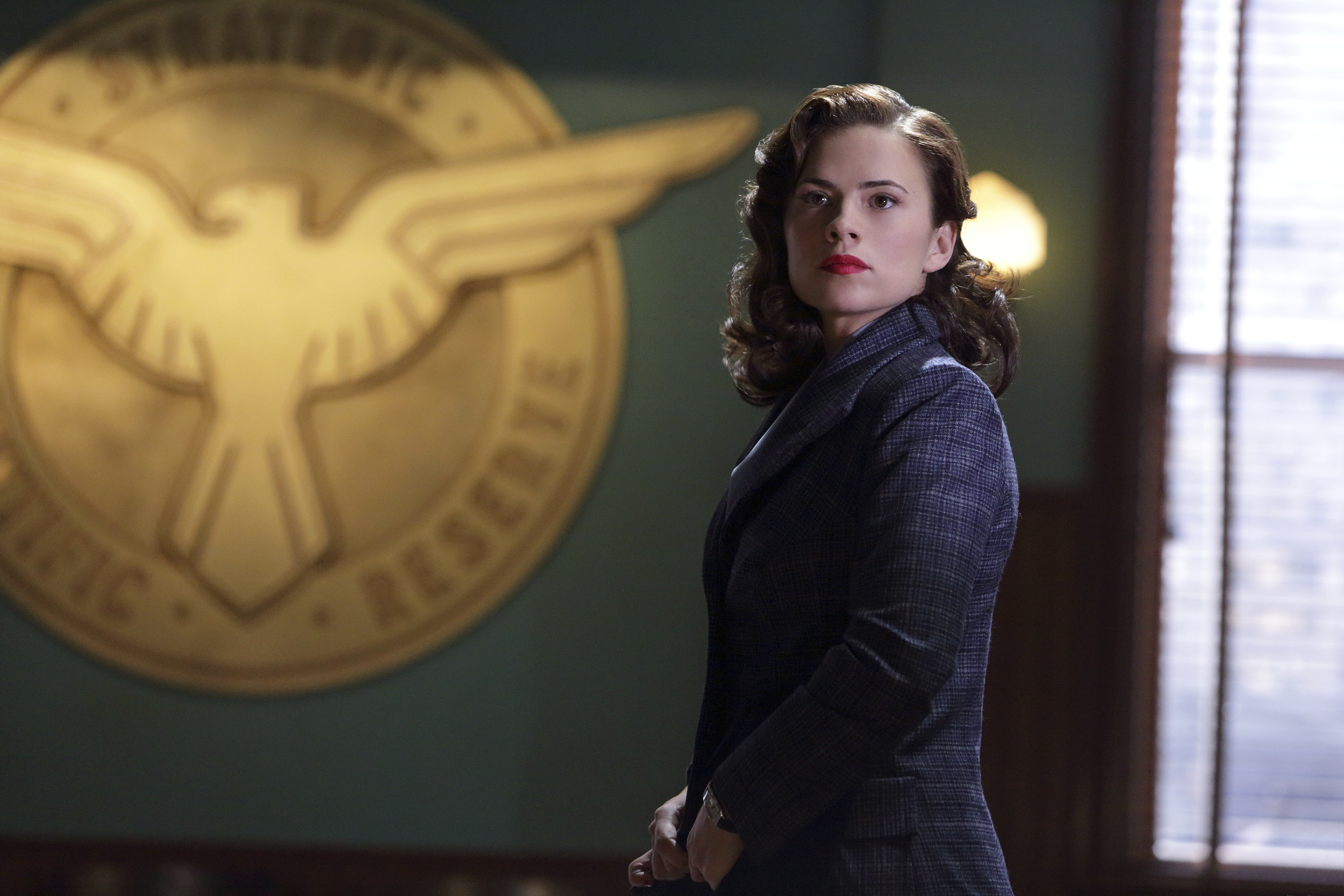 Adding Some Peggy Carter To Your Style The Beat