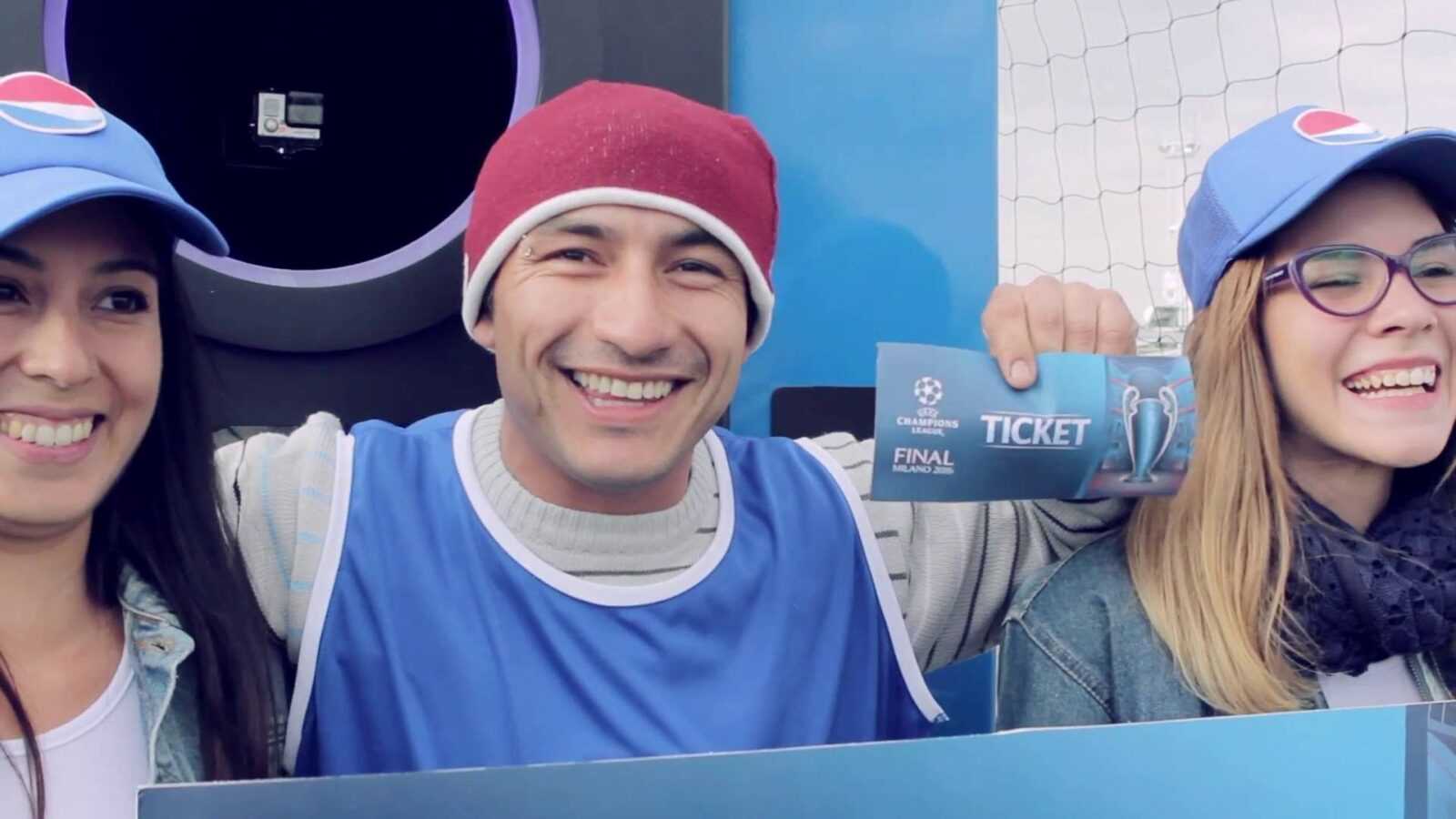 Gratuito Download immagini Champions Per Assistere Alla Gara I Biglietti La Danno Le il piu cool saluti