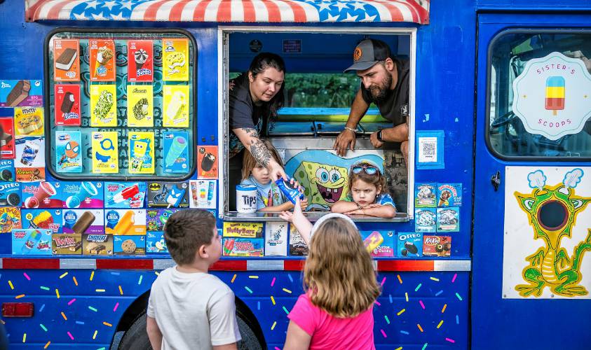 Family-run ice cream truck Sisters Scoops serves smiles and sweets