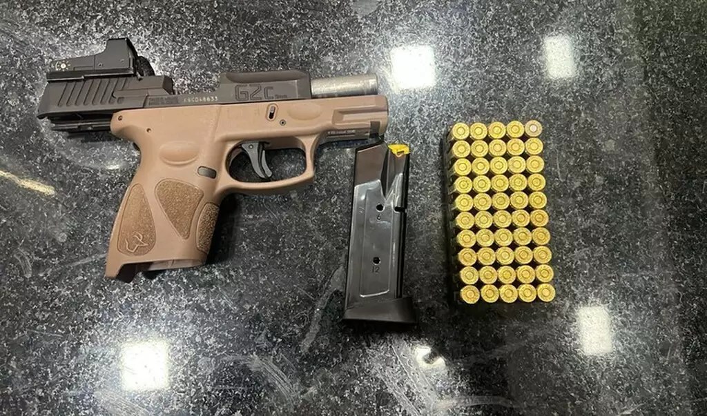 Polícia Federal cumpre 44 mandados e mira tráfico de drogas em três estados