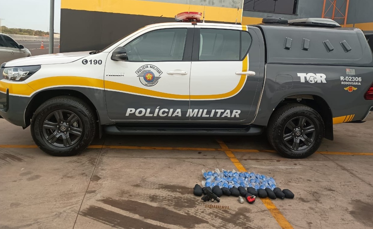 Moradores de Naviraí são presos em rodovia paulista com arma e mais de 8 kg de haxixe