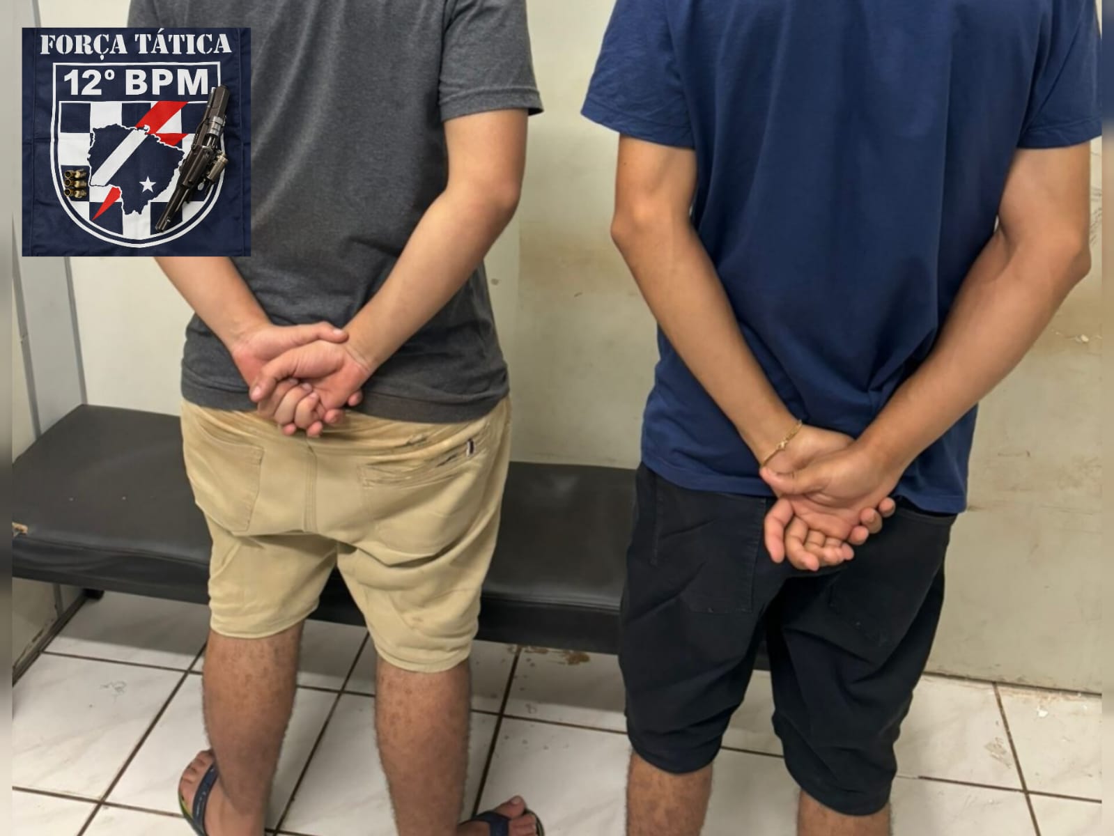 Força Tática do 12º BPM prende dupla com mandados em aberto no centro de Naviraí