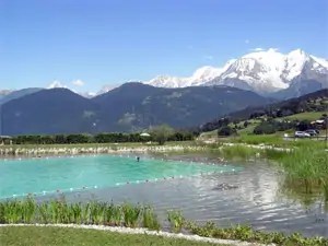 Des Baignades Et Piscines Naturelles De Toute Beaute