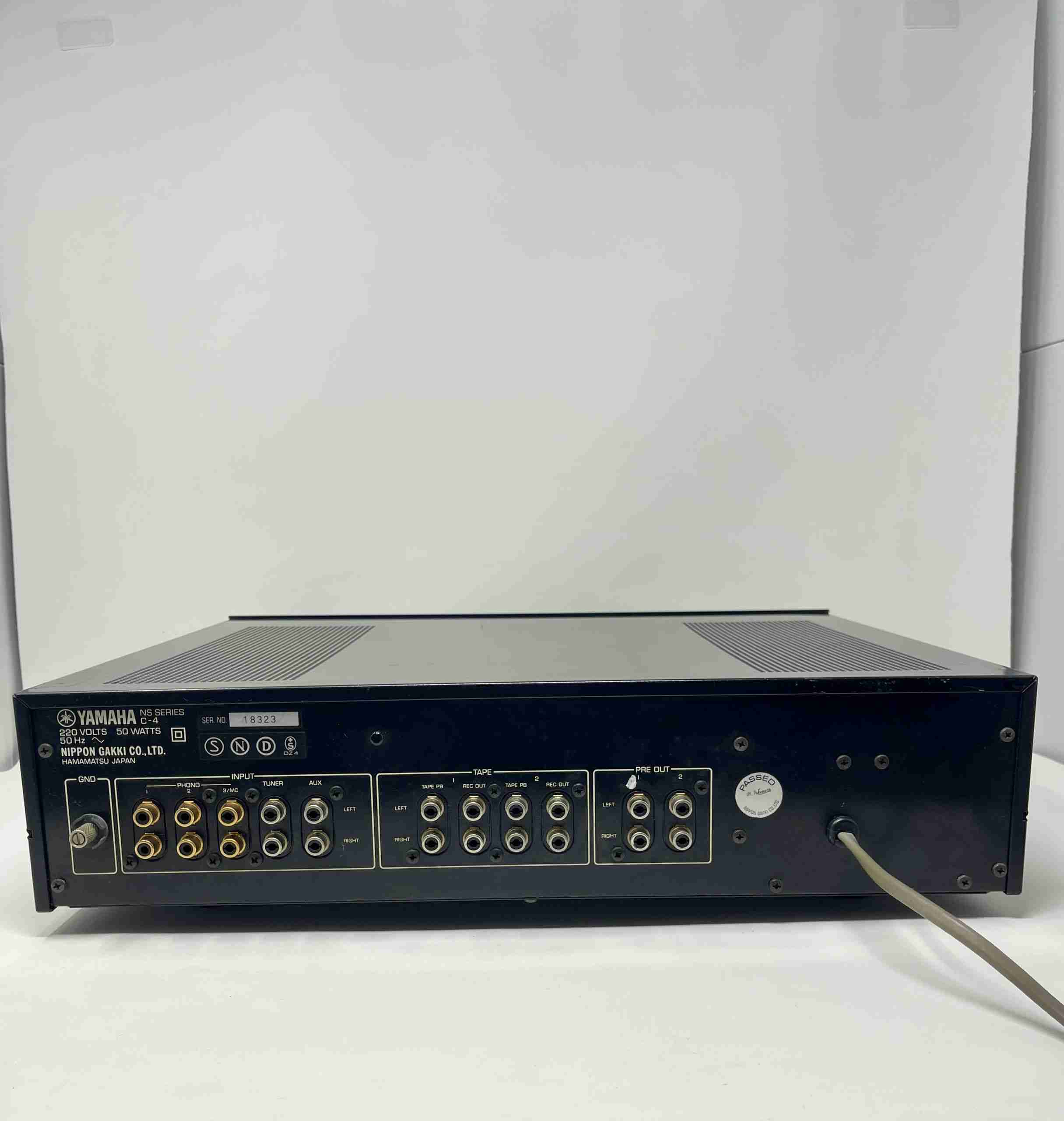 Yamaha C-4 - Consonance