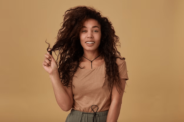 9 stunning christmas party hairstyles for curly hair