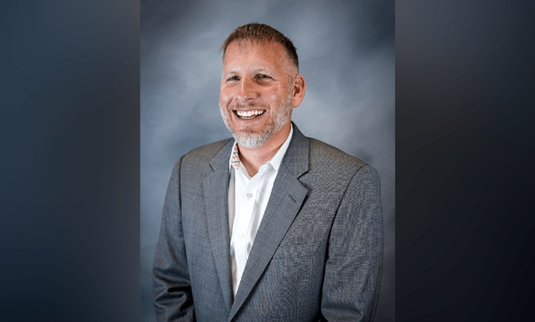 After firing Rob Hernandez on Wednesday, Cape Coral City Council appoints Mike Ilczyszn interim city manager After firing Rob Hernandez on Wednesday, Cape Coral City Council appoints Mike Ilczyszn interim city manager