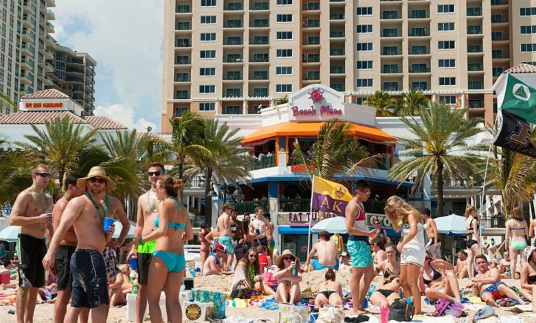 Florida breaks its own tourism record for the sixth consecutive year, solidifying its position as the number one vacation destination for Americans in 2024 Florida breaks its own tourism record for the sixth consecutive year, solidifying its position as the number one vacation destination for Americans in 2024
