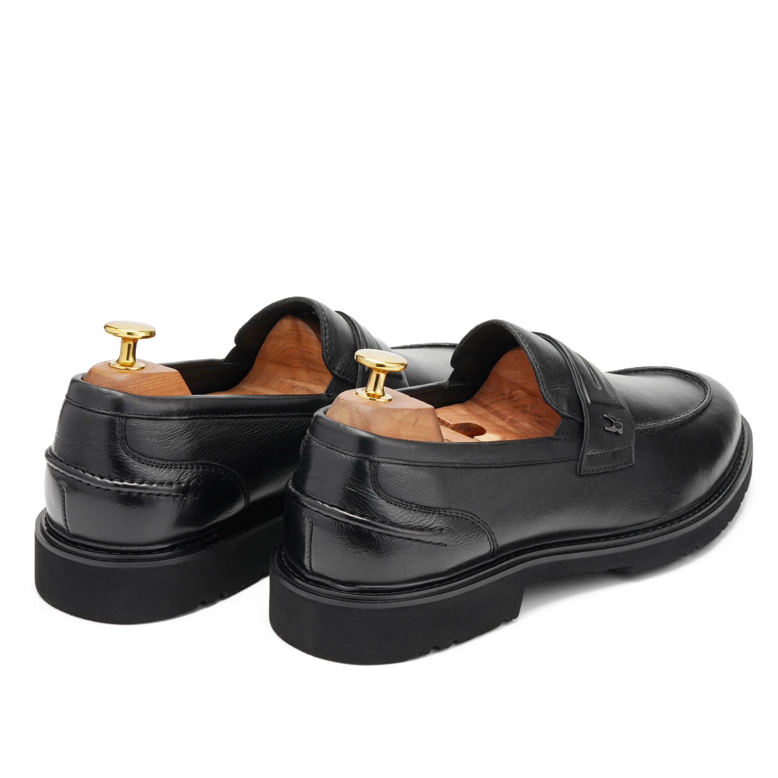 Ebon Black-colored calf leather shoes