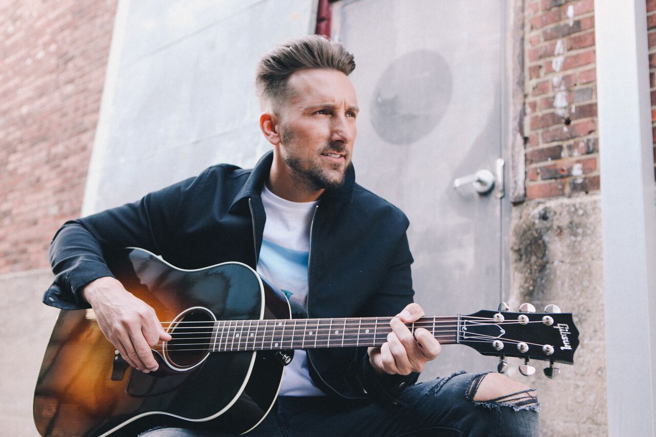 Kentucky Department Of Tourism Selects JD Shelburne For Cover Of Their Official 2020 Visitor’s Guide