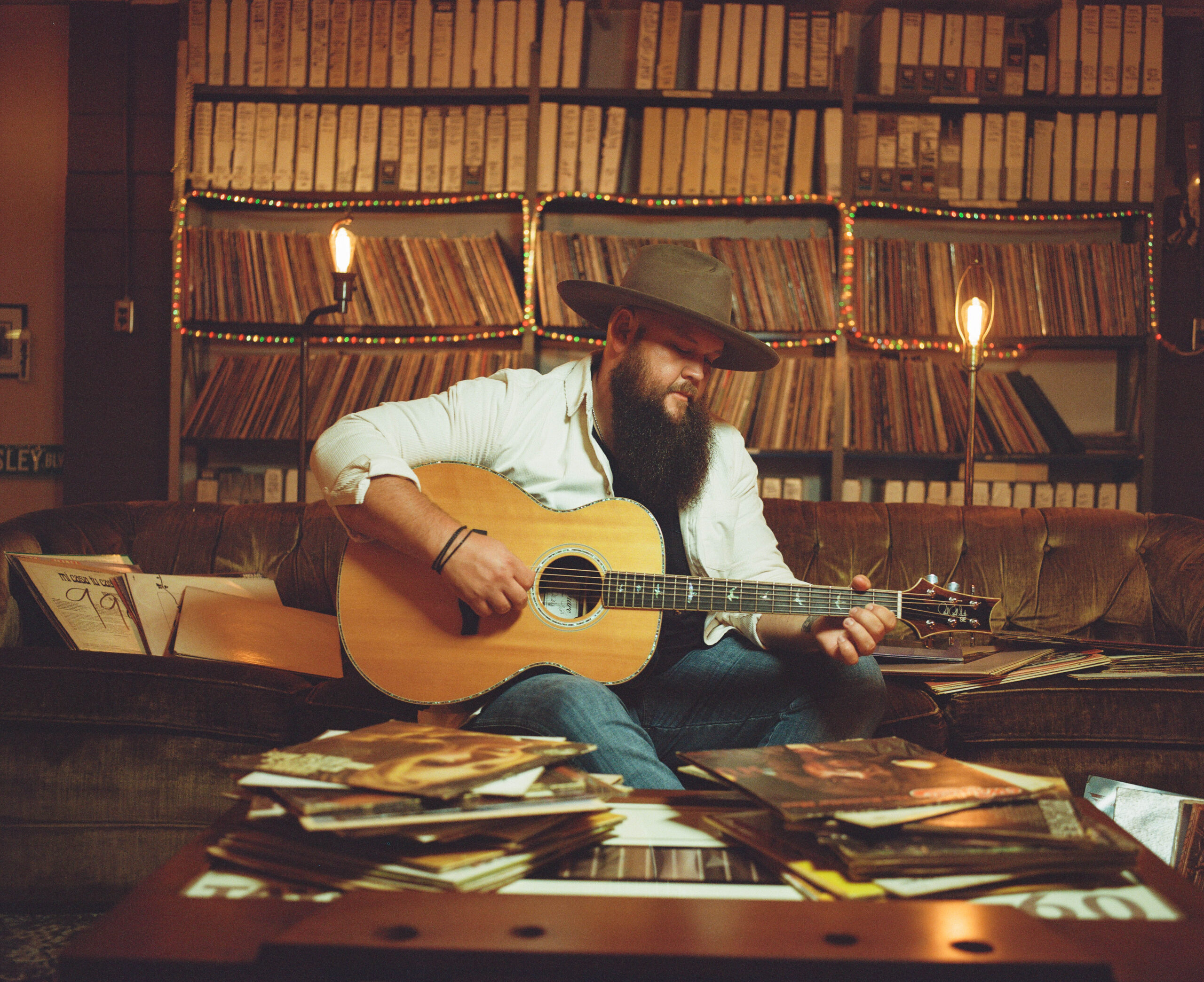 Larry Fleet premieres “Where I Find God” (live from the Ryman) (Solo) with PEOPLE