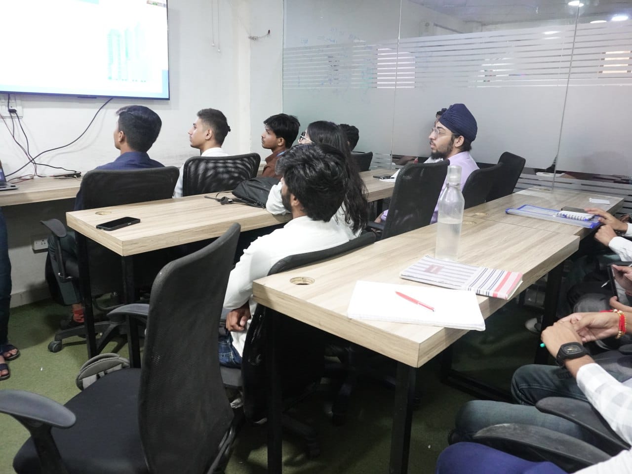 WhatsApp Image 2024 12 26 at 12.34.08