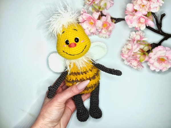 Jetzt kannst du auch eine süße amigurumi biene häkeln! Biene Hakeln Suss Und Frohlich Pdf