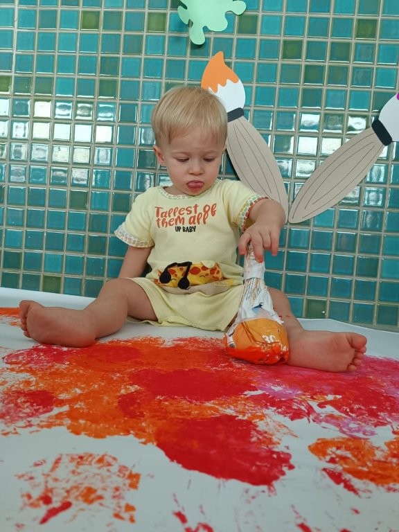 Foto 37 de Projeto Pintando o Sete no Berçário