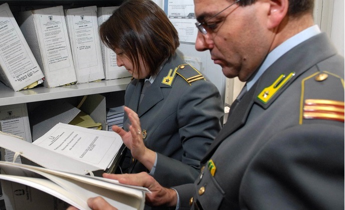 Evasione iva. Sequestro da 800 mila ero ad una nota impresa di Santa Maria a Vico