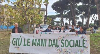 I lavoratori Gesco lasciano la sede del Frullone, la vertenza va avanti
