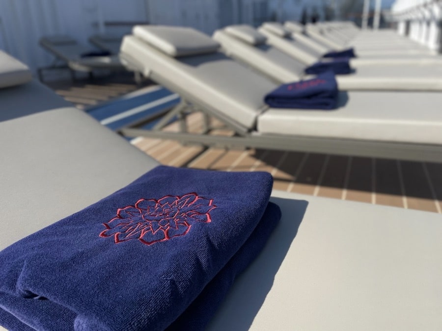 Explora I zonne ligbedden