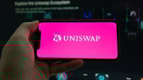 Zora X Uniswap - Ultra HD Gradient Arts for Desktop