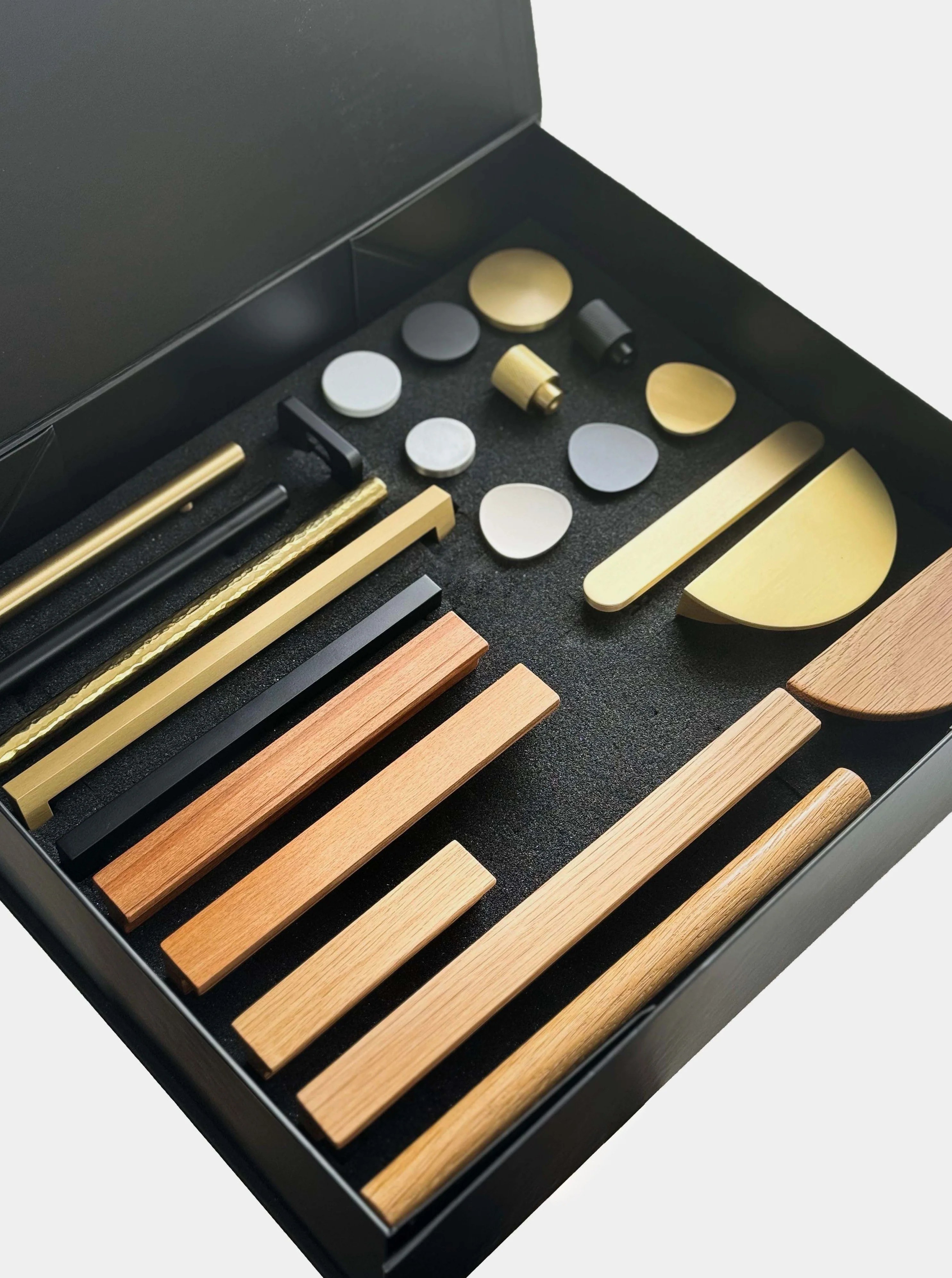 Timeless Elegance Matte Black Handles Pulls And Knobs C S Studios - Premium Landscape Wallpaper Gallery - Mobile