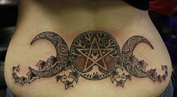 Moon Back Tattoo - 50 Examples Of Moon Tattoos | Art And Design - Honey 329_x_600_jpg