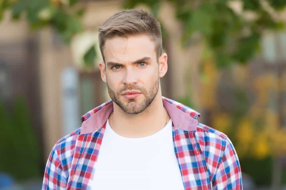 Hairstyles for men with big foreheads: step-by-step tutorials