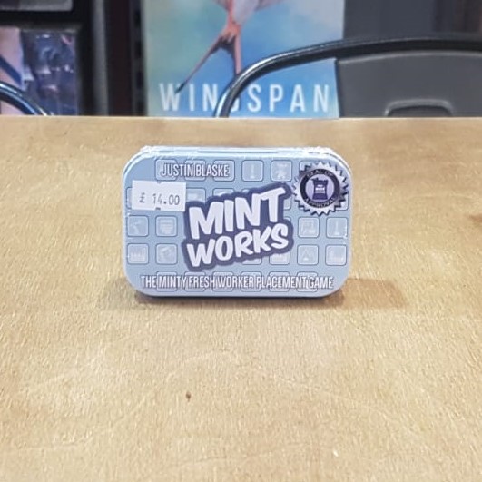 Mint Works d20 Board Game Cafe