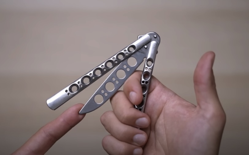 Are butterfly knives illegal in arizona? a detailed exploration