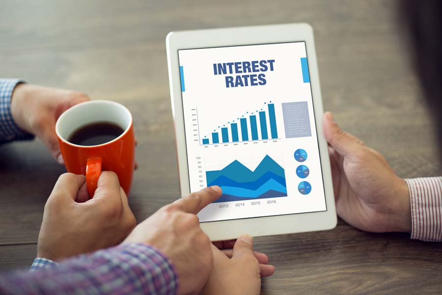 Federal & private interest rates on student loans
