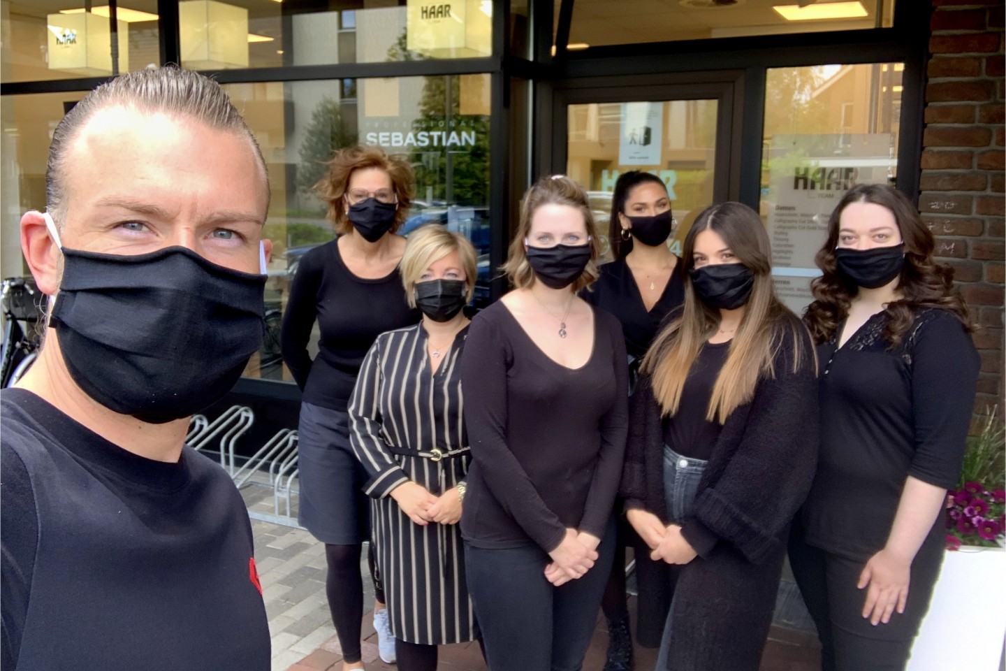 Wie War Es Fur Euch Die Salons Komplett Schliessen Zu Mussen Dein Gutersloh Das Digitale Heimatmagazin Fur Gutersloh